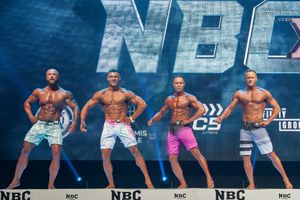 MEN'S PHYSIQUE МАСТЕРА +40